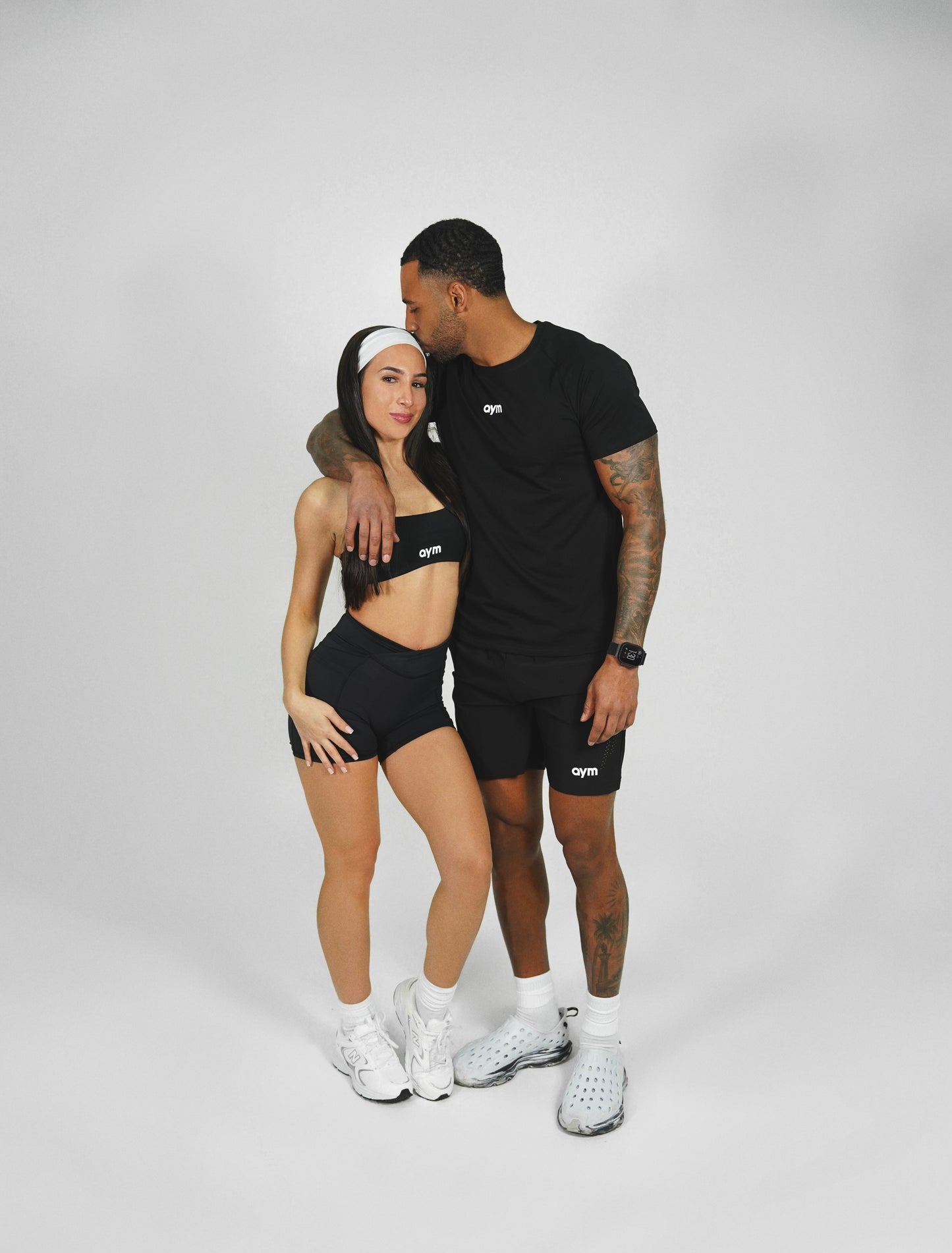 Cross Back Sports Bra (Black)